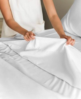 繊維 の 薄い 快適 な 睡眠 を 実現 する 持続可能な 竹 の 寝具 を 示す 写真