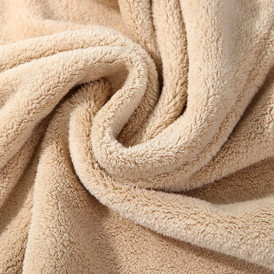 厚いサンゴのベールベット 乾燥髪キャップ 女性用 25*63cm 50g スーパー吸収性 迅速な乾燥性
