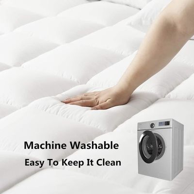 超厚い綿とポリエステル マットレスパッド 透気性7D回形繊維の詰め込み